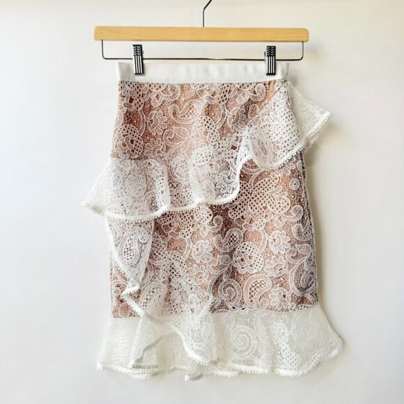 Self-Portrait Dresses & Skirts - Self-Portrait Floral Lace Ruffled Skirt – White/Beige Size 0